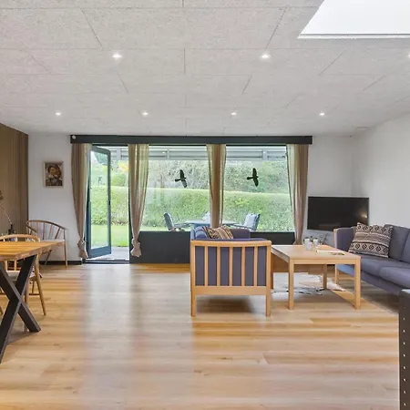 Vakantiehuis 2 Bedroom Awesome In Aabenraa
